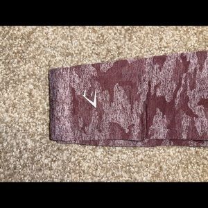 Winter berry Gymshark OG camo